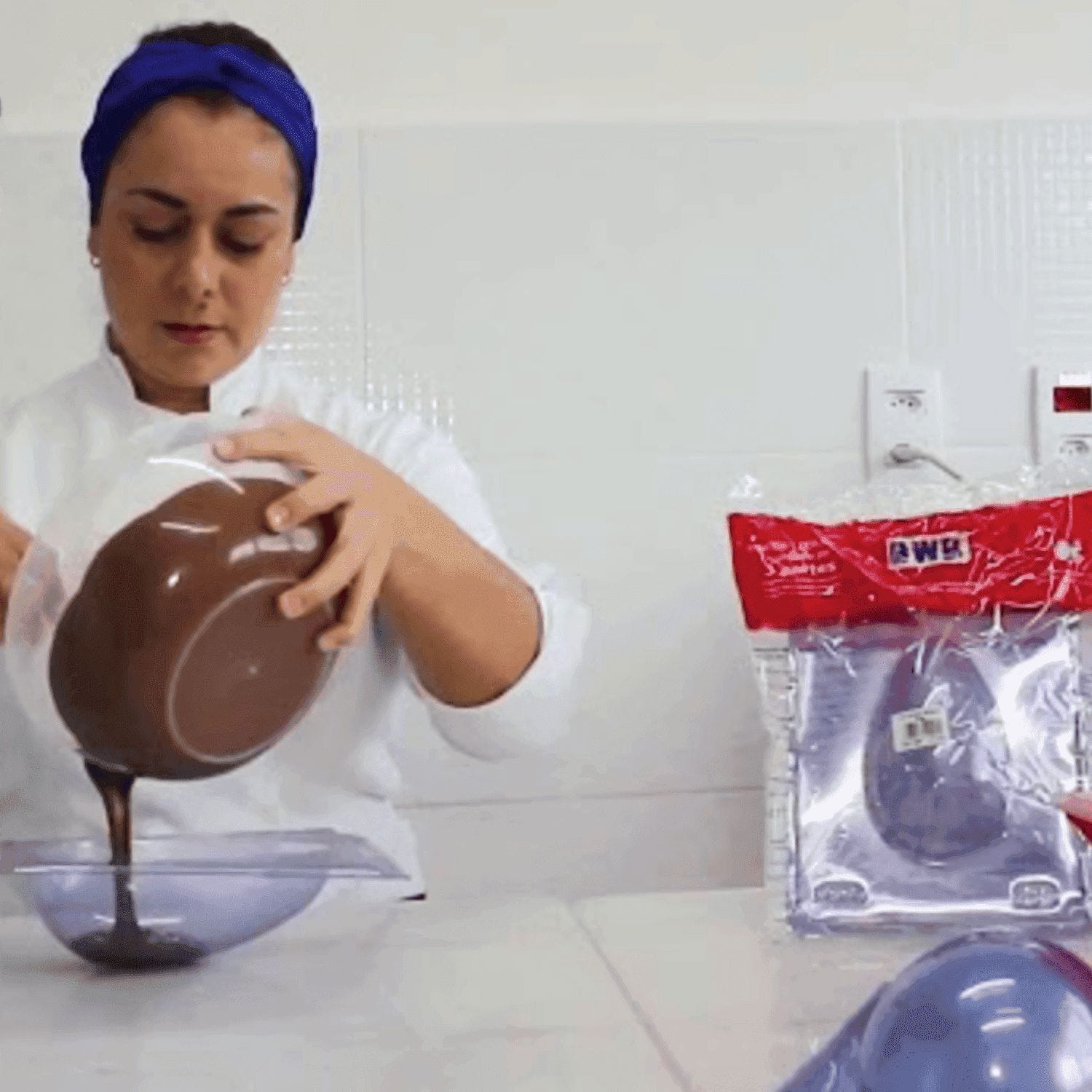 Molde Para Chocolate Bwb - Bombon Diamante (8 Cavidades) - Imagen 2